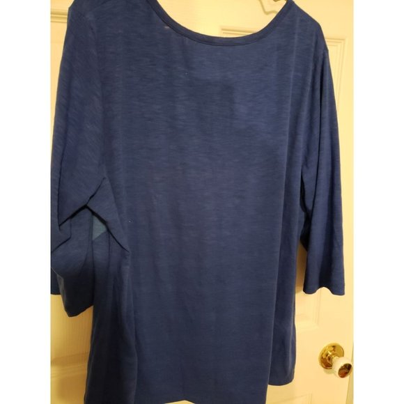 3/4 sleeve top - Picture 3 of 4